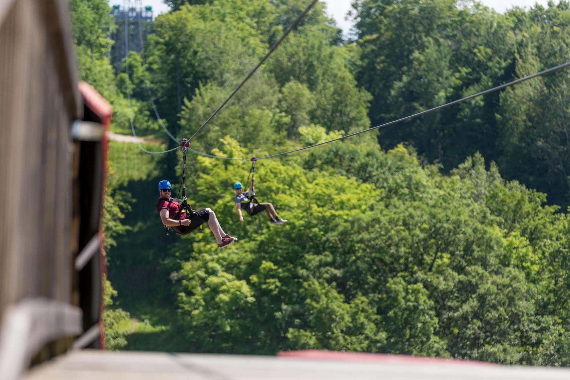 Horseshoe Resort Barrie Eksteriør bilde